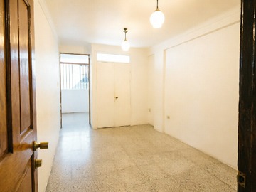 Oficina en arriendo mensual en Oficina en Arriendo en Pleno Centro de Puente Alto - 3 dormitorios, 1 baño