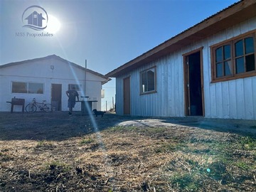 Casa en venta en Sector San Guillermo, Maitenlahue, comuna de Santo Domingo, Santo Domingo - 4 dormitorios, 3 baños