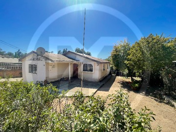 Casa en venta en Amplia Casa con Jardín y Piscina (141321), Villa Alemana - 3 dormitorios, 1 baño
