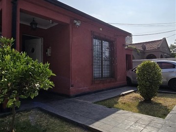 Casa en venta en Real Audiencia con Barros Luco, San Miguel - 5 dormitorios, 2 baños