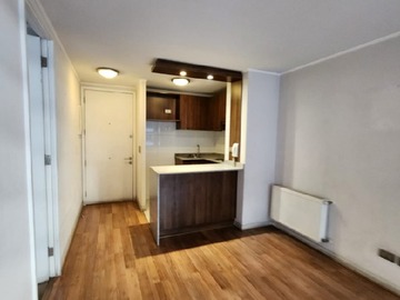 Departamento en arriendo mensual en Frente a metro toesca, Santiago - 1 dormitorio, 1 baño