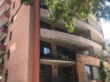 Estacionamiento en venta en Apoquindo --luis zegers - apumanque, Las Condes