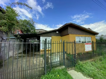 Casa en venta en Lanco, Padre Las Casas - 2 dormitorios, 1 baño
