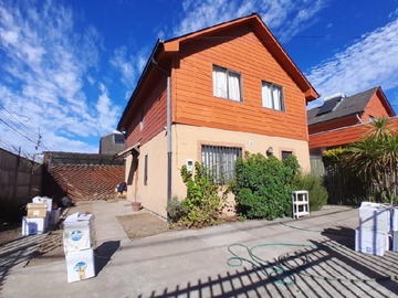 Casa en venta en Talca, Talca - 4 dormitorios, 2 baños