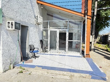 Terreno Industrial en arriendo mensual en Local oficina en arriendo (182129), Independencia - 1 baño