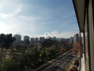 Departamento en venta en Estadio Español, Metro Escuela Militar, Las Condes - 4 dormitorios, 3 baños