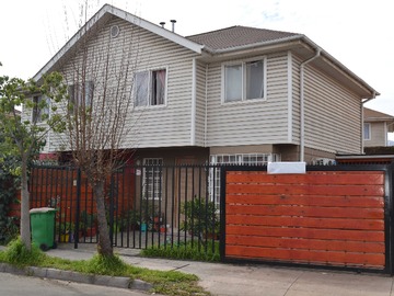 Casa en venta en Venta casa ciudad del sol barrio grecia (173073), Puente Alto - 3 dormitorios, 3 baños