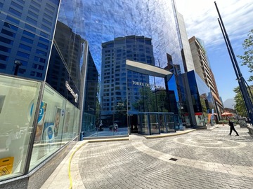 Oficina en arriendo mensual en Av. Vitacura, Las Condes - 2 baños