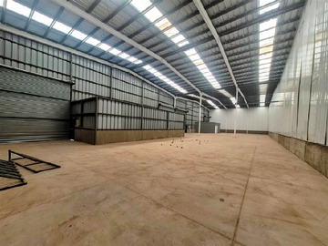 Bodega en arriendo mensual en Parque Industrial Valle Grande, Lampa - 4 baños