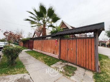 Casa en venta en Limarí, La Reina - 3 dormitorios, 2 baños