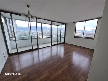Departamento en venta en Simon Bolivar Marchant Pereira, Ñuñoa - 2 dormitorios, 2 baños