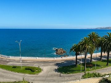 Departamento en venta en Avenida marina, Viña del Mar - 2 dormitorios, 2 baños