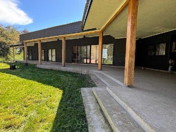 Casa en venta en Se vende casa , camino a cato (116505), Chillán - 6 dormitorios, 5 baños