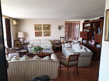 Departamento en venta en Carlos Antúnez/ El Bosque, Providencia - 2 dormitorios, 3 baños