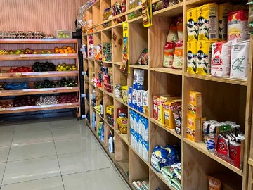 Local Comercial en venta en Venta mini market operativo (175152), Las Condes - 1 baño