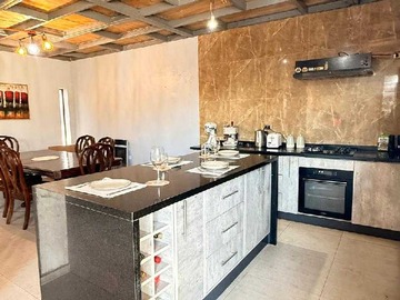 Casa en venta en Enorme propiedad con potencia (175972), Independencia - 2 dormitorios, 3 baños