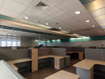 Oficina en arriendo mensual en Arriendo Oficina 10p/2B - Santiago - 10 dormitorios, 2 baños
