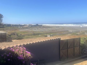 Casa en venta en Camino a Punta de Lobos - Comuina de Pichilemu, Pichilemu - 5 dormitorios, 4 baños