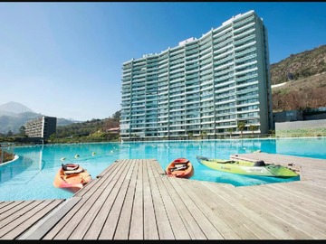 Departamento en venta en La Rinconada 4646, Huechuraba - 3 dormitorios, 2 baños