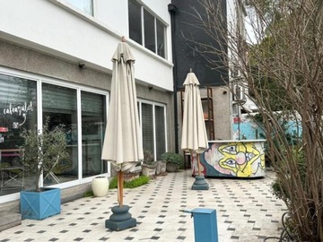 Casa en venta en Plaza pero de valdivia, Providencia - 5 dormitorios, 4 baños