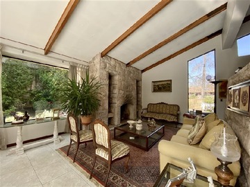 Casa en venta en Parque Antonio Rabat, Vitacura - 6 dormitorios, 5 baños