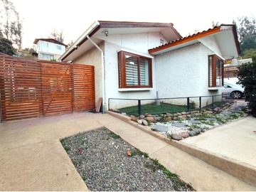 Casa en venta en Quilpue, Quilpué - 5 dormitorios, 3 baños