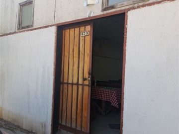 Casa en venta en Pasaje Forin Holandes; General Bonilla, Metro Barrancas, Pudahuel - 2 dormitorios, 2 baños