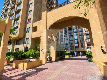 Departamento en venta en Primer piso agradable vista/ Metro Bellas Artes (181127), Santiago - 1 dormitorio, 1 baño