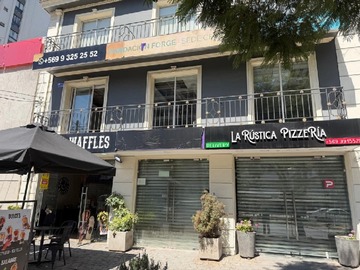 Casa en venta en Adjudicado remate ! local comercial en av. Irarrázaval 3665,, Ñuñoa - 3 baños