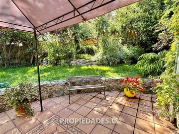 Casa en venta en Alvaro Casanova, Peñalolén - 3 dormitorios, 3 baños