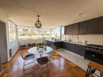 Departamento en venta en El golf, Las Condes - 3 dormitorios, 3 baños