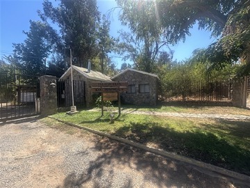 Parcela en venta en Condominio Huertos de Rangue, Paine - 2 dormitorios, 1 baño