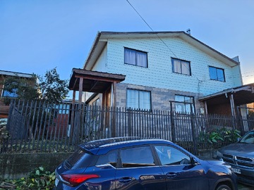 Casa en venta en Luis bahamonde 2556, Osorno - 5 dormitorios, 3 baños