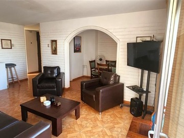 Departamento en venta en Eduardo Castillo Velasco/Los Aliaga, Ñuñoa - 2 dormitorios, 2 baños