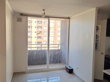Departamento en arriendo mensual en Avenida Lo Ovalle / Condominio Los Laureles I, La Cisterna - 2 dormitorios, 1 baño