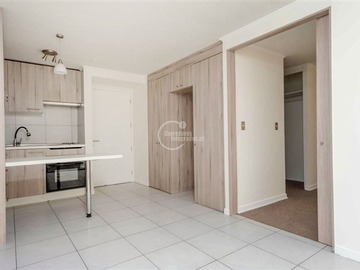 Departamento en venta en Metro La Moneda / Lord Cochrane / Santiago Centro, Santiago - 1 dormitorio, 1 baño