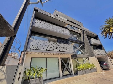 Venta / Local Comercial / La Cisterna