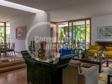 Casa en venta en Santa maria manquehue, Vitacura - 7 dormitorios, 6 baños