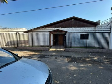 Casa en venta en Palena 5466, Conchalí - 3 baños