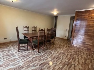Casa en venta en Pasaje 2 poniente 0555, Talca - 3 dormitorios, 2 baños