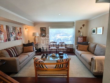 Casa en venta en General bulnes, Viña del Mar - 4 dormitorios, 3 baños