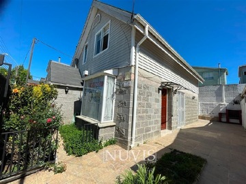 Casa en venta en sector residencial de Quilpue., Quilpué - 4 dormitorios, 2 baños
