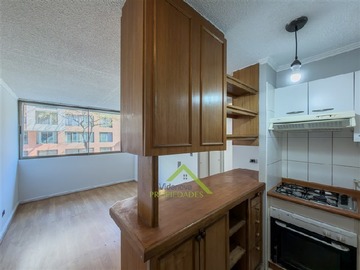 Departamento en arriendo mensual en Metro Toesca, Santiago - 1 dormitorio, 2 baños