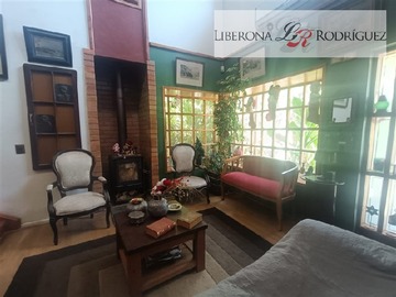 Casa en venta en Parcela con casa en Olmué, Olmué - 6 dormitorios, 4 baños