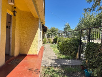 Casa en venta en Casa en Recoleta venta, sector muy Tranquilo (83690), Recoleta - 4 dormitorios, 1 baño