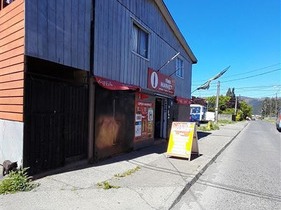Casa en venta en Casa esquina en venta con local comercial funcionando, Chiguayante - 3 dormitorios, 2 baños