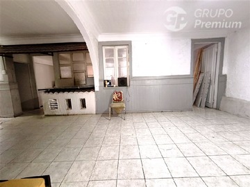 Casa en venta en Necochea con santa maria valparaíso, Valparaíso - 26 dormitorios, 5 baños