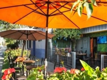 Local Comercial en venta en Patio girardi/barrio italia, Providencia - 1 baño
