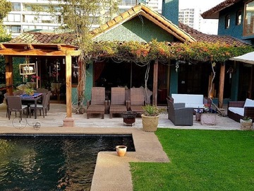 Casa en venta en Concón, Pinares de Montemar, Concón - 6 dormitorios, 4 baños