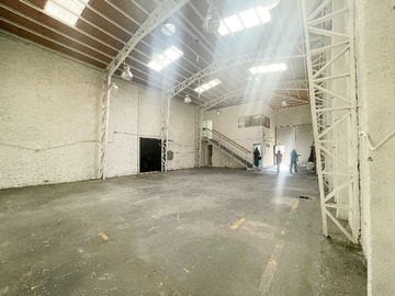 Bodega en arriendo mensual en Bodega comercial con oficina en Santiago (162708), Santiago